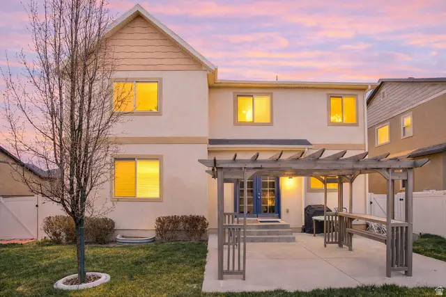 566 E 9270 S, Sandy, UT 84070 - #2