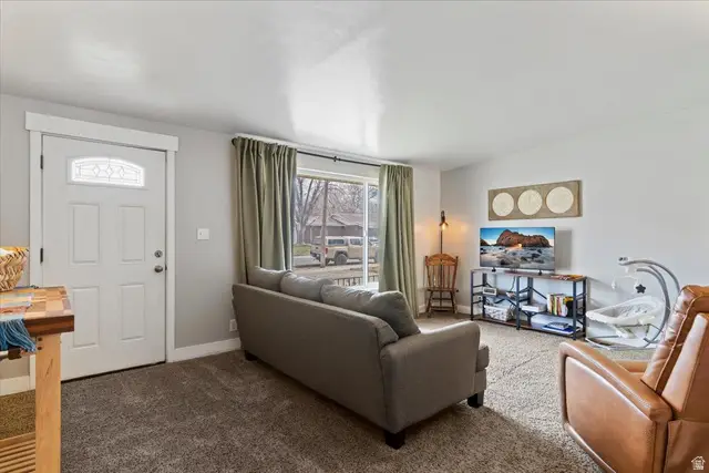 5449 S 700 E, South Ogden, UT 84405 - #3