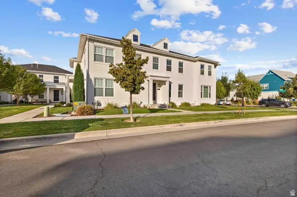 10643 S Lamond Dr, South Jordan, UT 84009