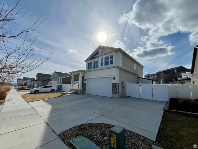 6135 N Boulter Peak Ln, Eagle Mountain, UT 84005 - #3
