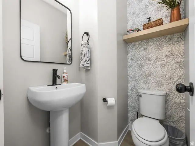 7884 N Seabiscuit Rd, Eagle Mountain, UT 84005 - #3