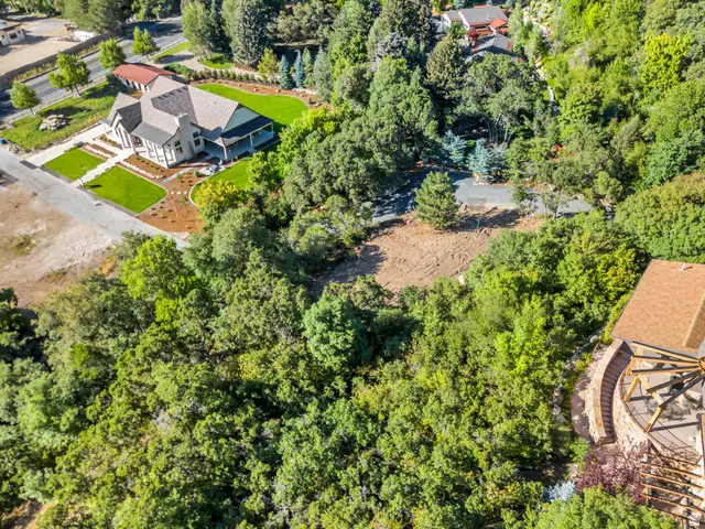 3316 E Lone Springs Cv S, Sandy, UT 84092 - #3