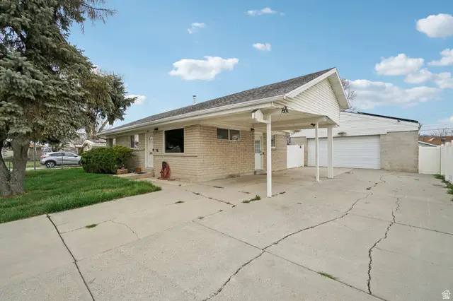 5041 S Galileo W, Taylorsville, UT 84118 - #2