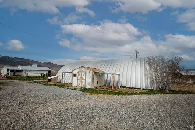 16 N Taylor Rd W, Grantsville, UT 84029 - #3