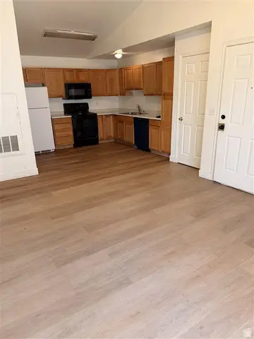 8073 W Copperfield Pl S #31, Magna, UT 84044 - #2