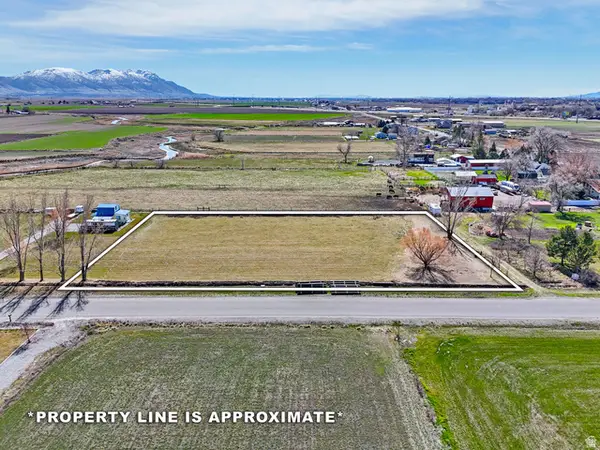 3493 W Windy Poplars Rd #13, Honeyville, UT 84314