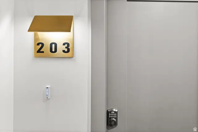 2240 E Laney Ave S #203, Holladay, UT 84117 - #2