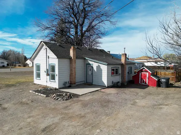 110 W 100 S, Monroe, UT 84754