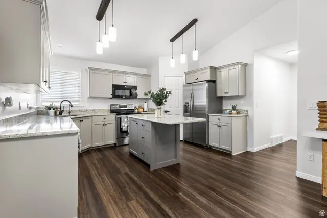 3742 W Cranberry Loop Cv, Lehi, UT 84043 - #3