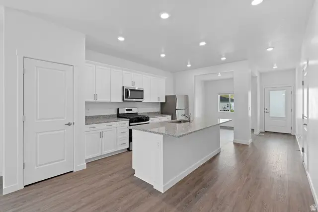 7142 Slick Rock Way N, Eagle Mountain, UT 84005 - #3