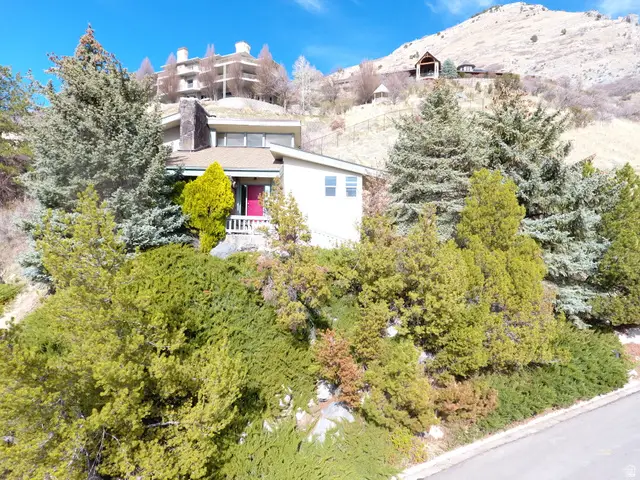 4006 Sherwood Dr, Provo, UT 84604 - #2