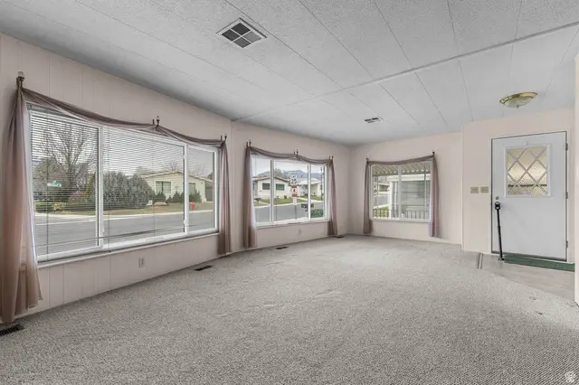 77 W Evening Star Way, Sandy, UT 84070 - #2