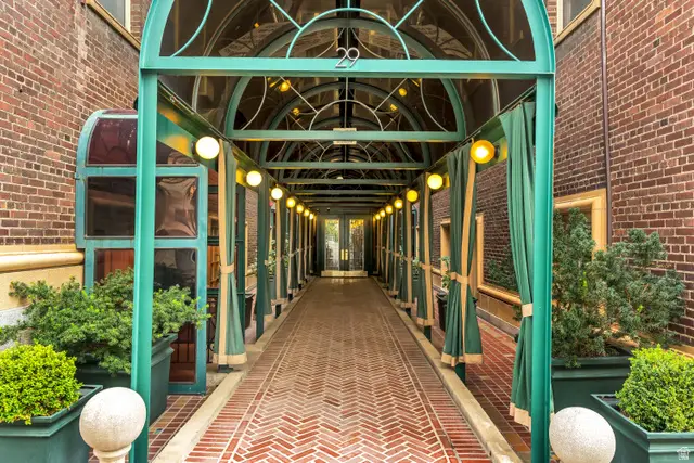 29 S State St #106, Salt Lake City, UT 84111 - #2