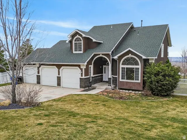 355 N 1100 E, Hyde Park, UT 84318 - #2