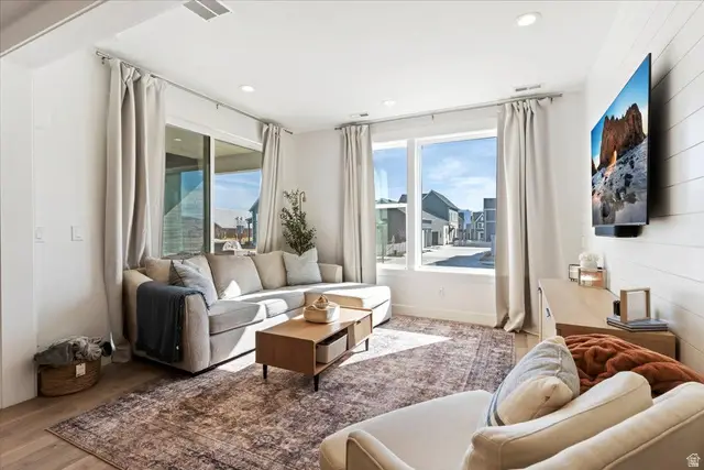 11552 S Watercourse Rd, South Jordan, UT 84009 - #3