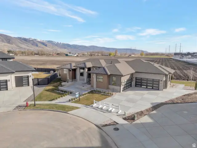 538 S 1400 W, Farmington, UT 84025 - #2
