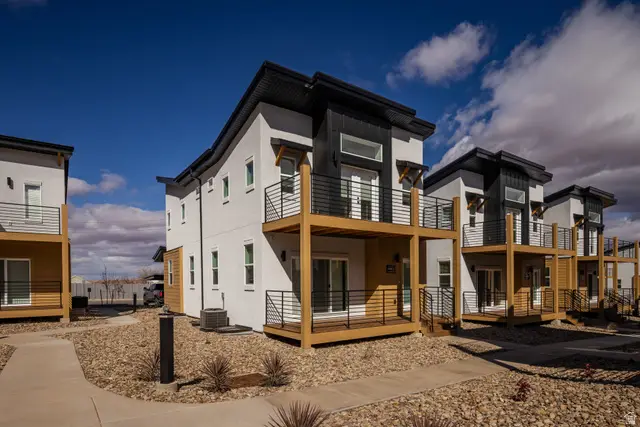 2910 E Desert Sol Ct, Moab, UT 84532 - #2