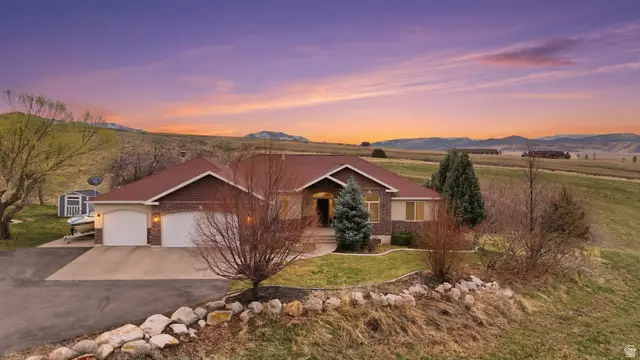 366 E 6600 S, Hyrum, UT 84319 - #2