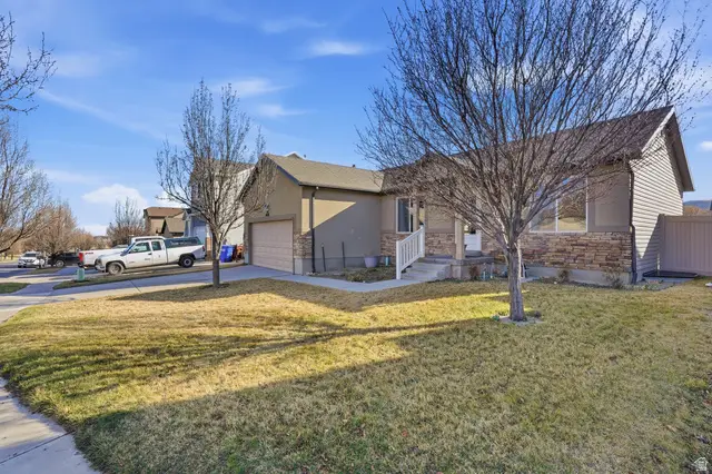 4636 E Jimmy Ln, Eagle Mountain, UT 84005 - #3