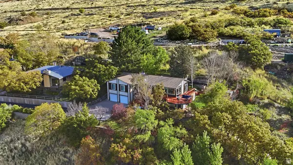 1290 Oakridge Dr, Centerville, UT 84014