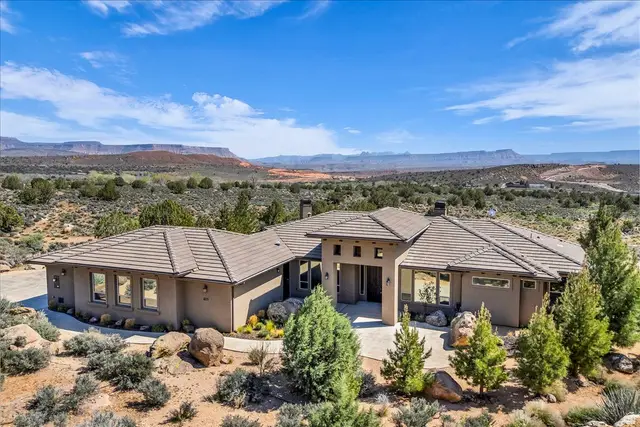 401 W Silver Rd, Leeds, UT 84746 - #1