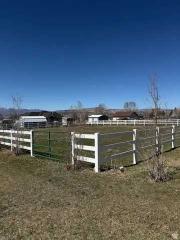 591 E 300 S, Mount Pleasant, UT 84647 - #3