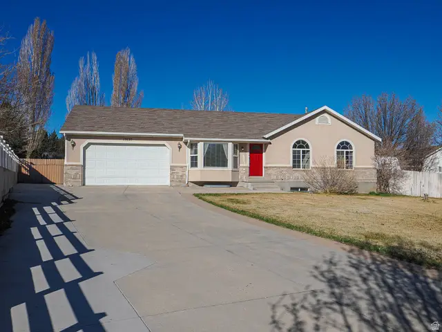 13830 S Little Water Peak Dr, Riverton, UT 84096 - #2