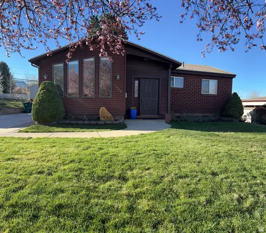 1029 Douglas St, Ogden, UT 84404 - #1