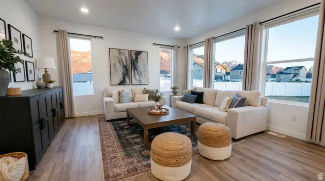 215 E Montgomery Ln, North Ogden, UT 84414 - #2