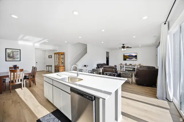 337 W Wrangler Cv, Stansbury Park, UT 84074 - #2