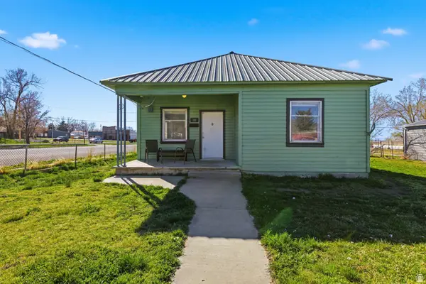 103 N 4th St, Tooele, UT 84074