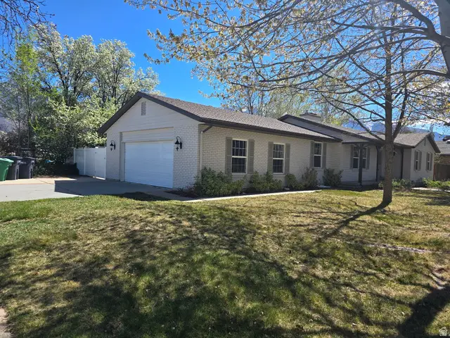 8483 S Terrace Dr, Sandy, UT 84093 - #2