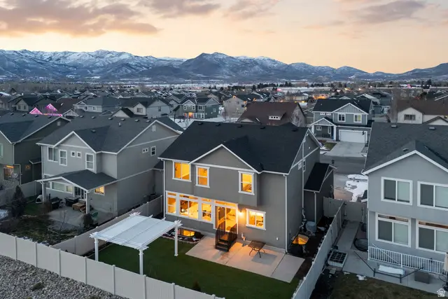 349 W Meadow Walk Dr, Heber City, UT 84032 - #2