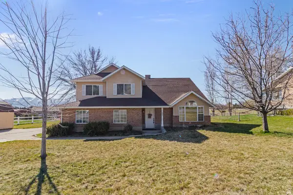 307 S 400 E, Hyde Park, UT 84318