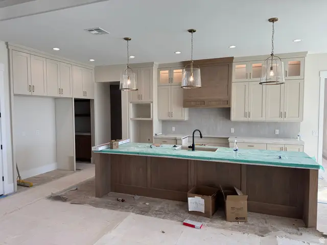 4456 S Climber Wharf Ln, Washington, UT 84780 - #3