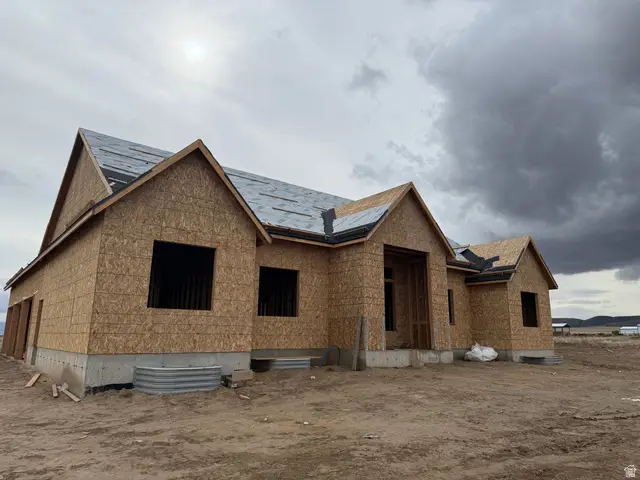 2767 W Browns Meadow Rd #101, Eagle Mountain, UT 84013 - #3