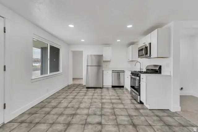 2041 W 3100 S, West Valley City, UT 84119 - #1