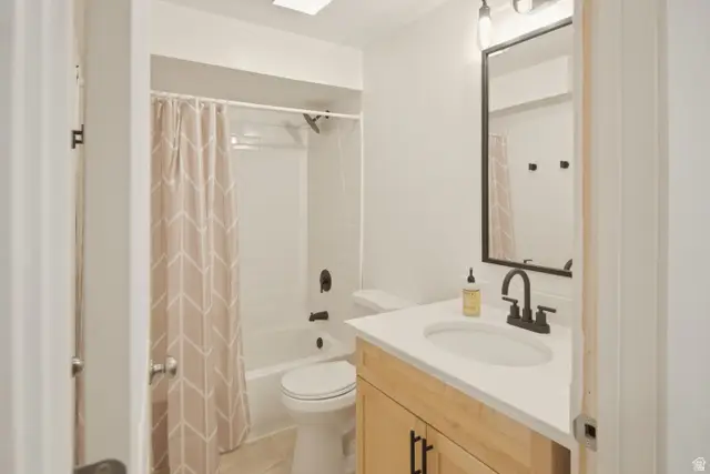 1711 E Shadow Dr, Eagle Mountain, UT 84005 - #3