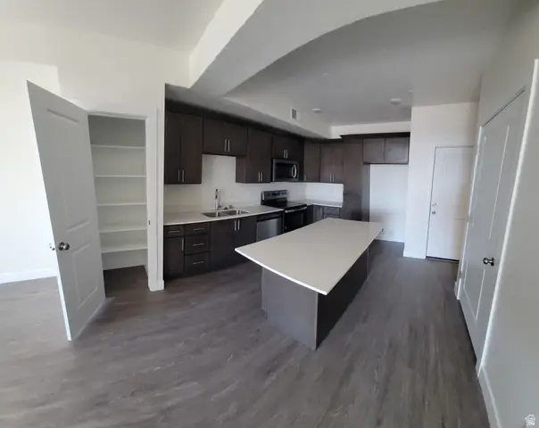 2101 N Main St #309, Sunset, UT 84015 - #3