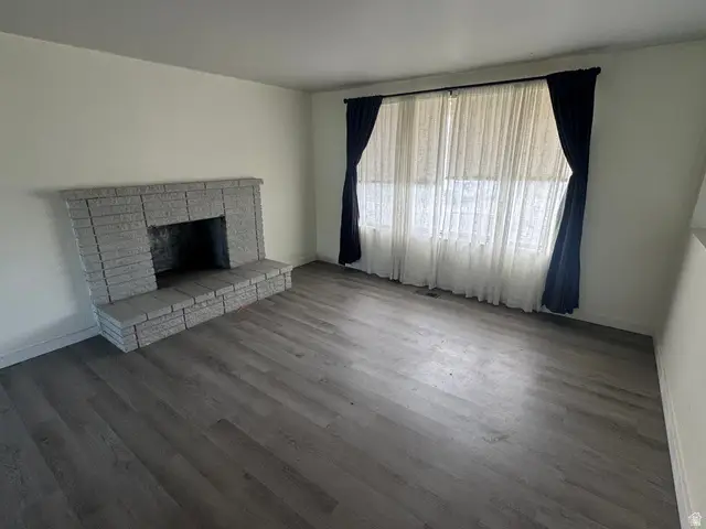 8629 S Vaquero Dr, Sandy, UT 84107 - #3