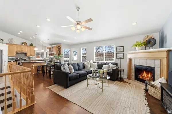 6577 S High Bluff Dr, West Valley City, UT 84118