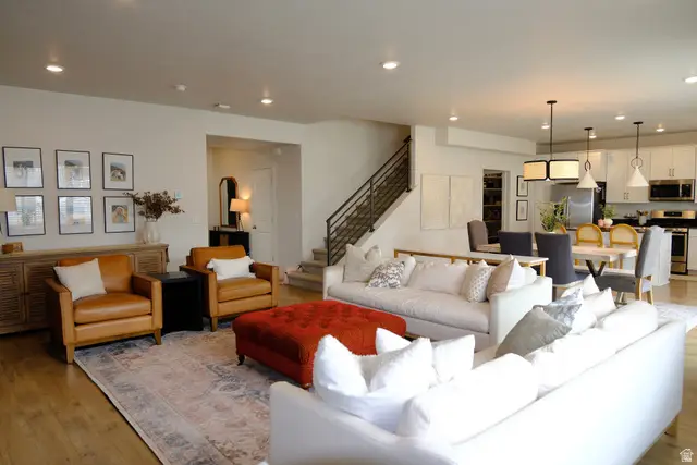 2032 S 1955 W, Woods Cross, UT 84087 - #2