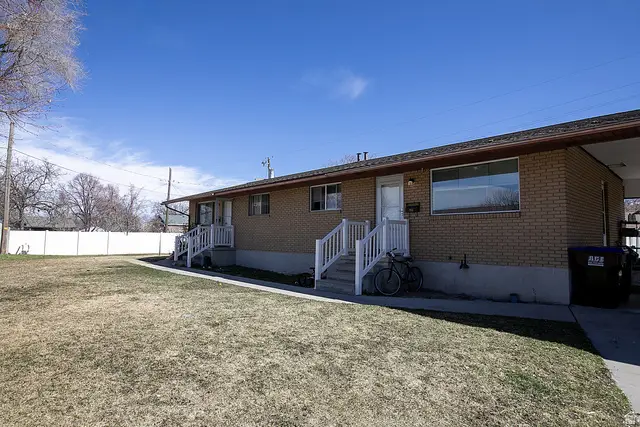 254 W Pioneer Cir, Midvale, UT 84047 - #3