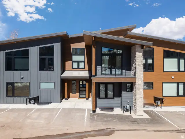 160 W Ridge View St #7B, Brian Head, UT 84719 - #1