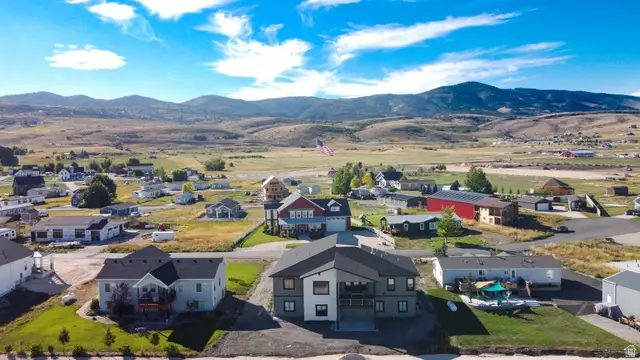 564 S Stump Rd, Garden City, UT 84028 - #2