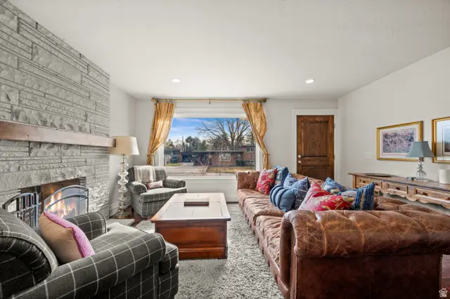 5795 S Minden Dr, Holladay, UT 84121 - #3