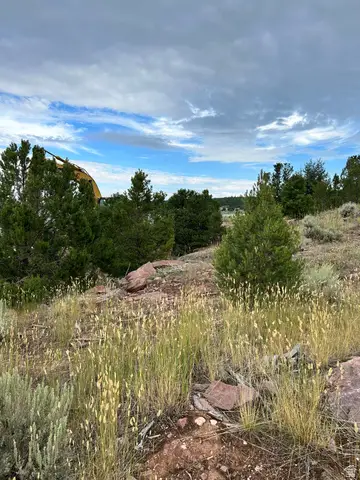 102 Kestrel Cir #7, Dutch John, UT 84023