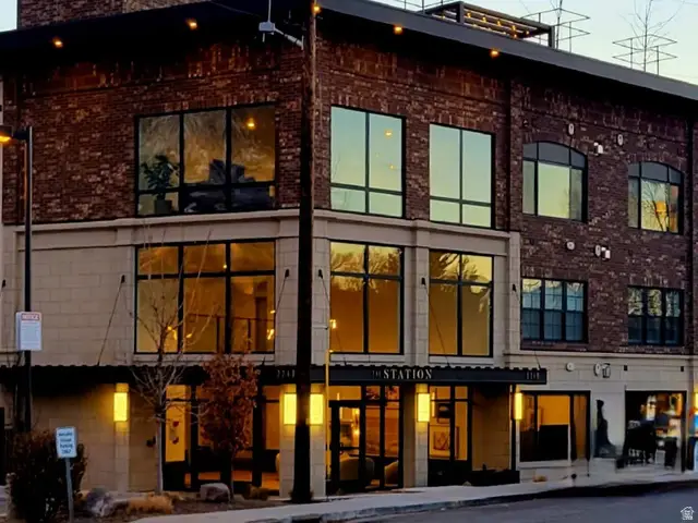 2240 E Laney Ave S #105, Holladay, UT 84117 - #2