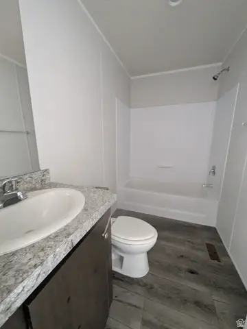 425 N Esquire Pkwy #36, Castle Dale, UT 84513 - #3