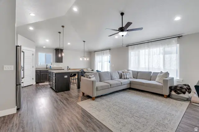 4098 N Fairfield Dr, Eagle Mountain, UT 84005 - #2